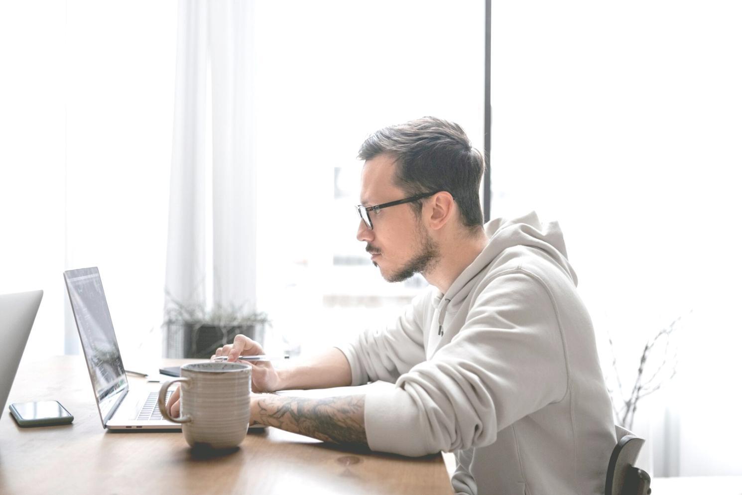 Financial modeling session for startup founders